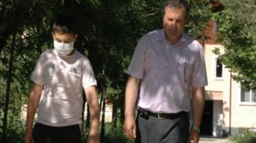 L&ouml;semi Hastası Abdullah Erten, Yetkililerden Yardım Bekliyor