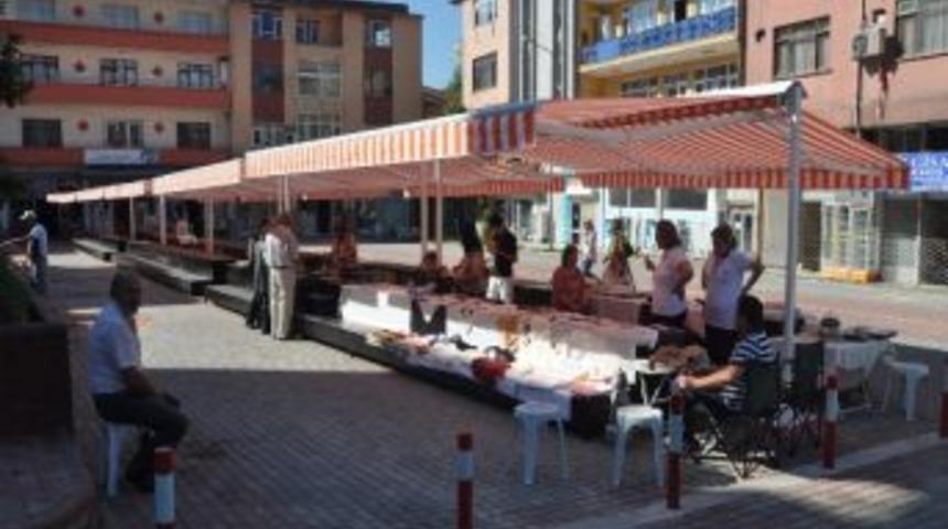 Alaplı&rsquo;da Kadınlar Pazarı Hizmete Girdi