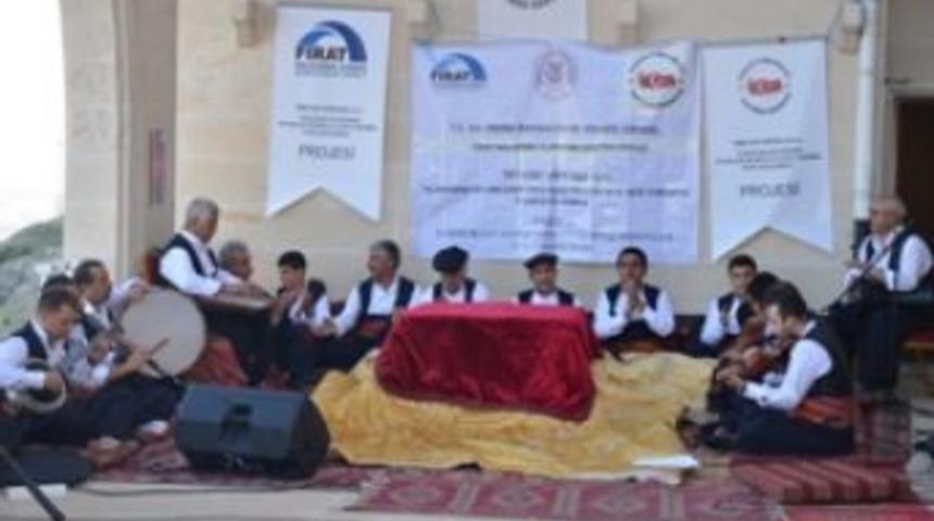 K&uuml;rs&uuml;başı projesinin kapanış programı