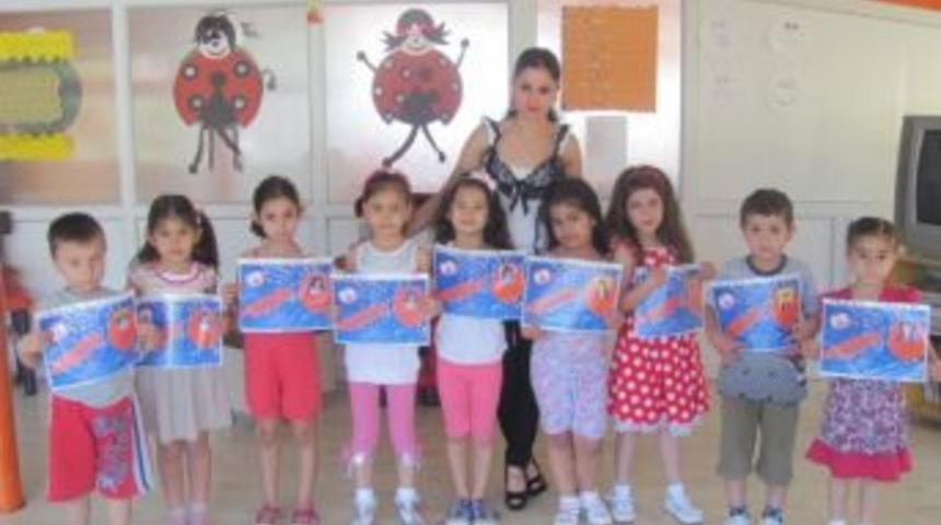 Miniklerin Karne Heyecanı