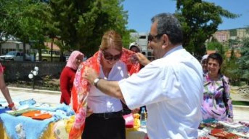 Kale&rsquo;de El Sanatları Sergisi A&ccedil;ıldı