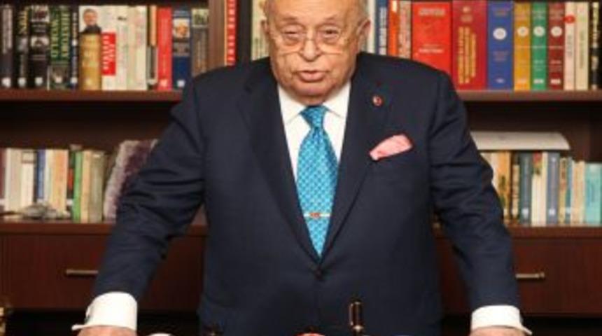 Demirel: &Ouml;zal&rsquo;ın &Ouml;ld&uuml;r&uuml;ld&uuml;ğ&uuml;ne Veya Zehirlendiğine Inanmıyorum