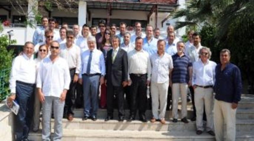 Akaydın Konysiad &Uuml;yeleri İle Bir Araya Geldi