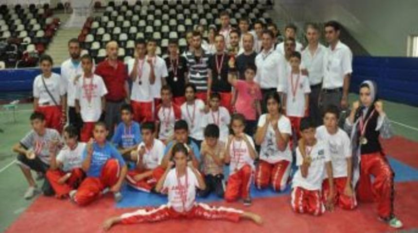 7. Anadolu İller Arası Kick Boks Şampiyonası Sona Erdi