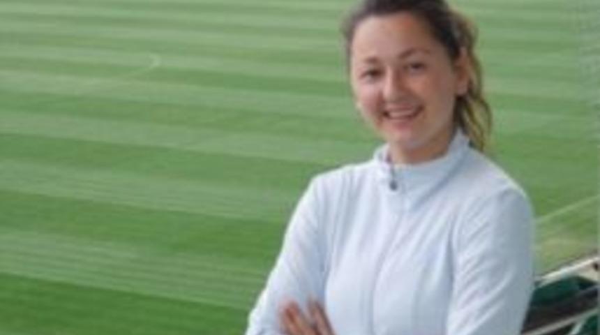 Esma Hoca Şampiyonluğa Koşuyor