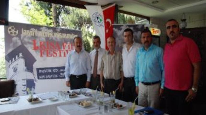İzmit Belediyesi'nden Kısa Film Festivali
