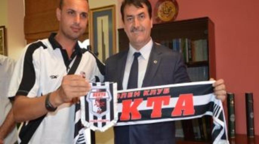 Balkanlar&rsquo;da Futbol Kardeşliği