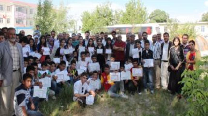 Vanlı &Ouml;ğrenciler D&ouml;nmeye Başladı