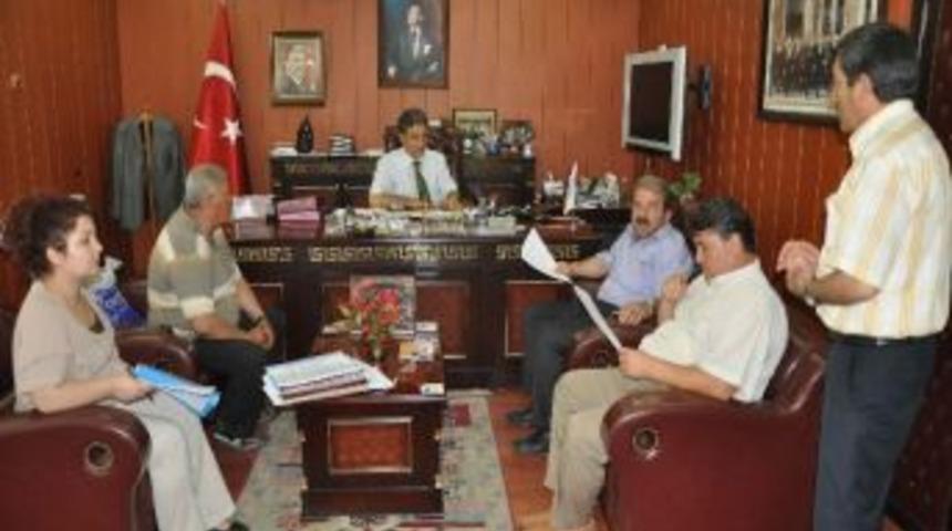 Soma K&ouml;ylere Hizmet G&ouml;t&uuml;rme Birliği Toplantısı Yapıldı