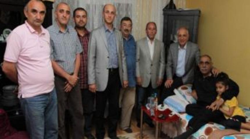 Başkan Akbaş'tan Hasta Ziyareti