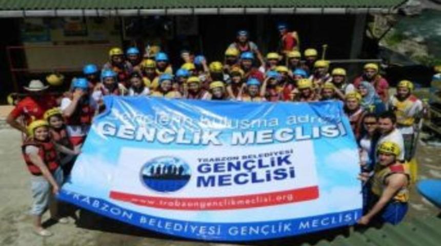 Fırtına Vadisi&rsquo;nde Rafting Heyecanı