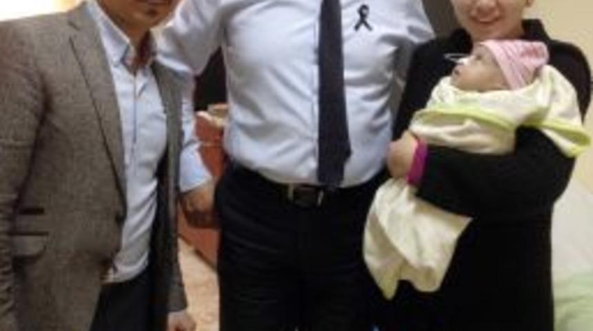 Minik Nisa&rsquo;nın Kalbindeki Delik Ameliyatla Kapatıldı