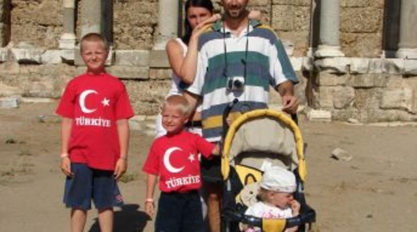Antalya B&ouml;lgesinde Rus Turist Hareketliliği Arttı