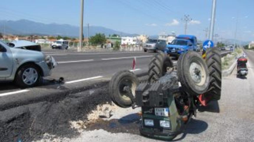 Edremit&rsquo;te Trafik Kazaları: Biri Ağır 3 Yaralı