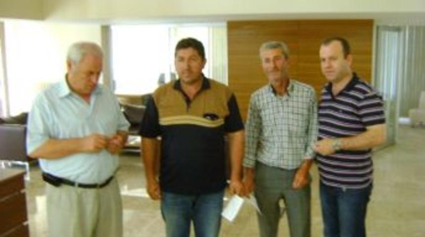 Uzunk&ouml;pr&uuml; 'de Yılın İlk Buğdayı Borsaya Geldi