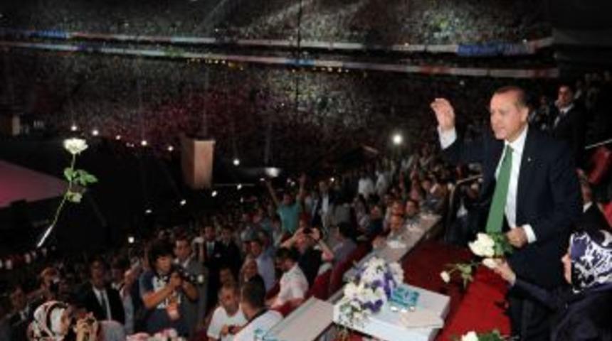 Başbakan Erdoğan'a Sevgi Seli