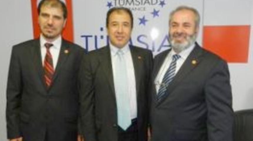 Dr. Bağcı Fransa'da a&ccedil;ılışa katıldı