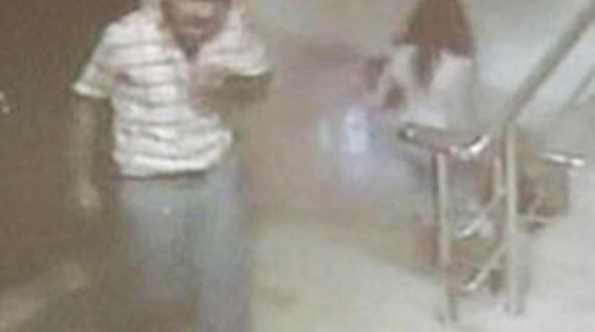 Kapka&ccedil;ı apartmanın i&ccedil;ine kadar girdi