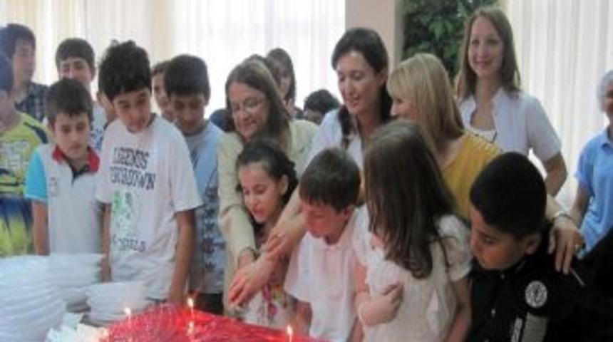 Ad&uuml;&rsquo;den &ldquo;&ccedil;ocuk Allerjisi Ve Astım&rdquo; Atkinliği