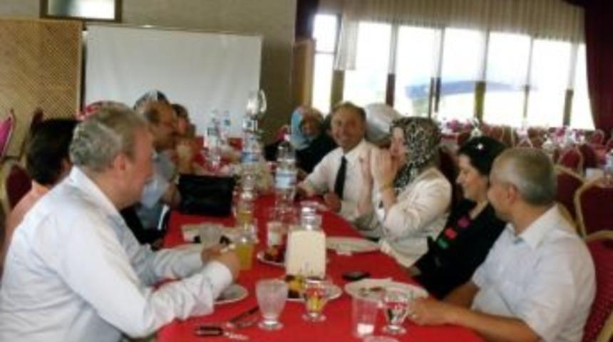 Emniyet M&uuml;d&uuml;r&uuml;n&uuml;n Mutlu G&uuml;n&uuml;