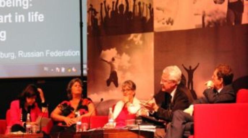 Başkan Tanık, Rusya'da D&uuml;zenlenen Sağlıklı Kentler Ağı'na Katıldı