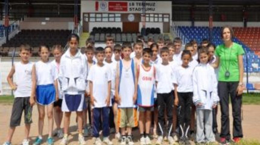 D&uuml;zceli &Ccedil;ocuklar Atletizmle Tanışacak