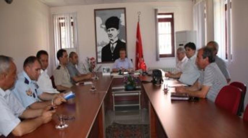 Mut&rsquo;ta İl&ccedil;e Trafik Komisyonu Toplantısı Yapıldı