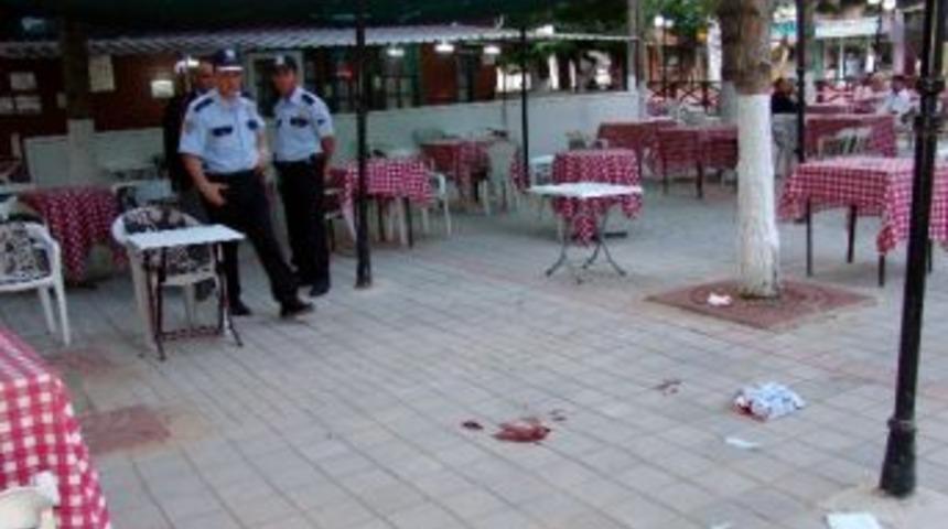 Akrabaların K&uuml;f&uuml;r Kavgası Kanlı Bitti