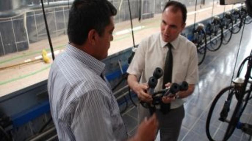 Gıda, Tarım Ve Hayvancılık M&uuml;d&uuml;r&uuml; Alan, Kahta&rsquo;da Hayvan &Ccedil;iftliğini Gezdi