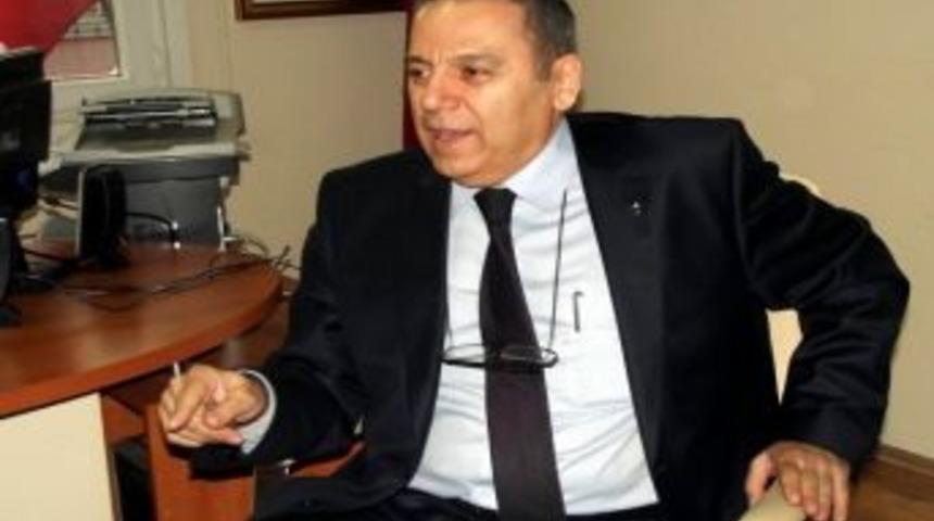 Chp'li Milletvekili G&uuml;m&uuml;ş, Gazetecilerin Hakkını Arıyor