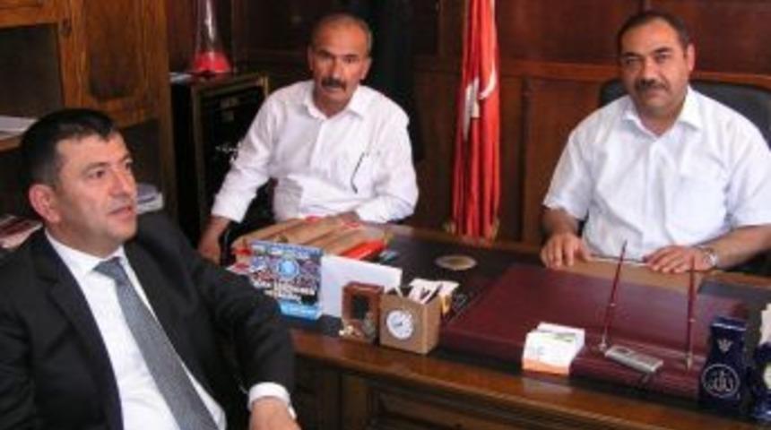 Chp'li Ağbaba&rsquo;dan Mhp&rsquo;ye Ziyaret