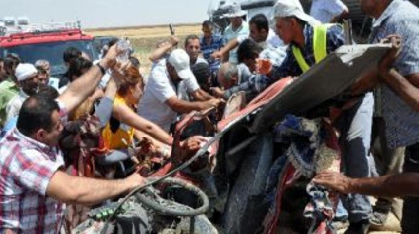 Nusaybin'de Trafik Kazası: 1 Ölü, 5 Yaralı