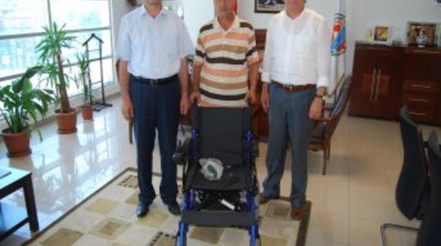 Engelliler, Ak&uuml;l&uuml; Ara&ccedil;larına Kavuştu