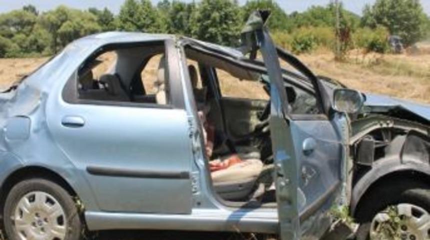 79 Yaşındaki S&uuml;r&uuml;c&uuml; Şarampole U&ccedil;tu