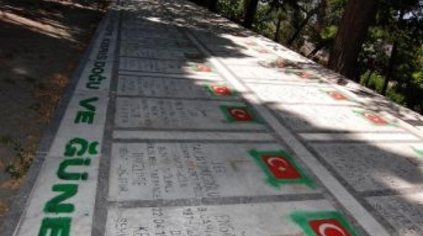 Şehitlere Saygısızlık