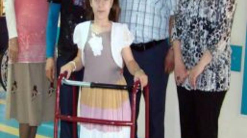 İlk Adımlarını 10 Yaşında Attı