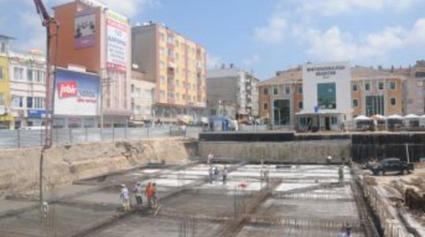 Mustafakemalpaşa'da Otopark Sorunu &Ccedil;&ouml;z&uuml;me Kavuşuyor