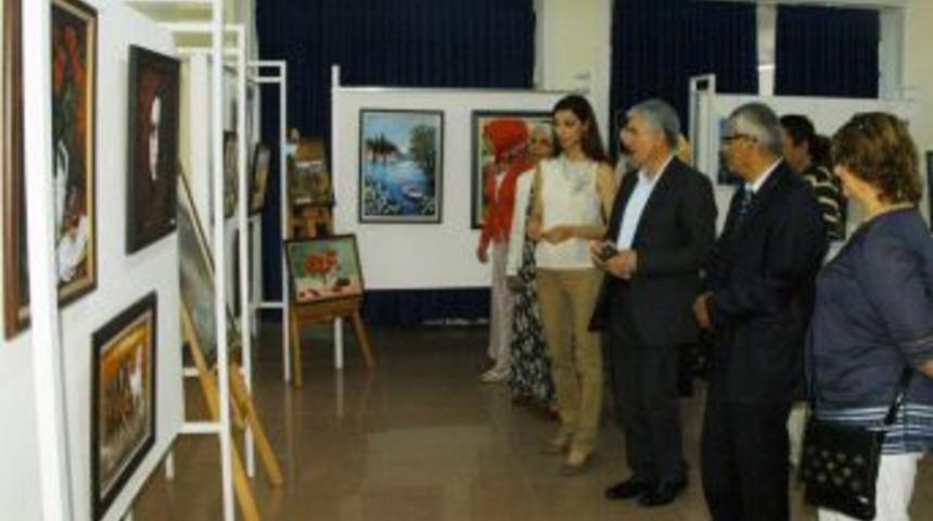 Mamaklı Kadınların Resimleri MKM'de G&ouml;r&uuml;c&uuml;ye &Ccedil;ıktı