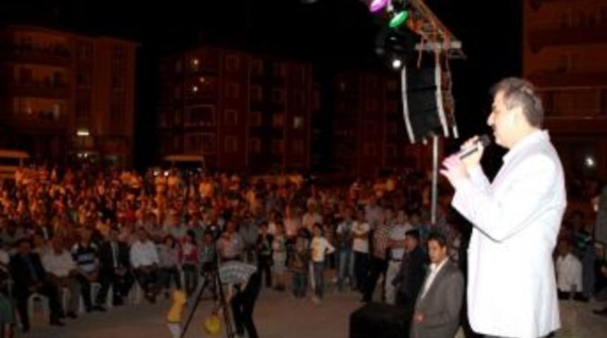 &Ccedil;ankırı Belediye Başkanı Din&ccedil; Vatandaşlarla Bir Araya Geldi