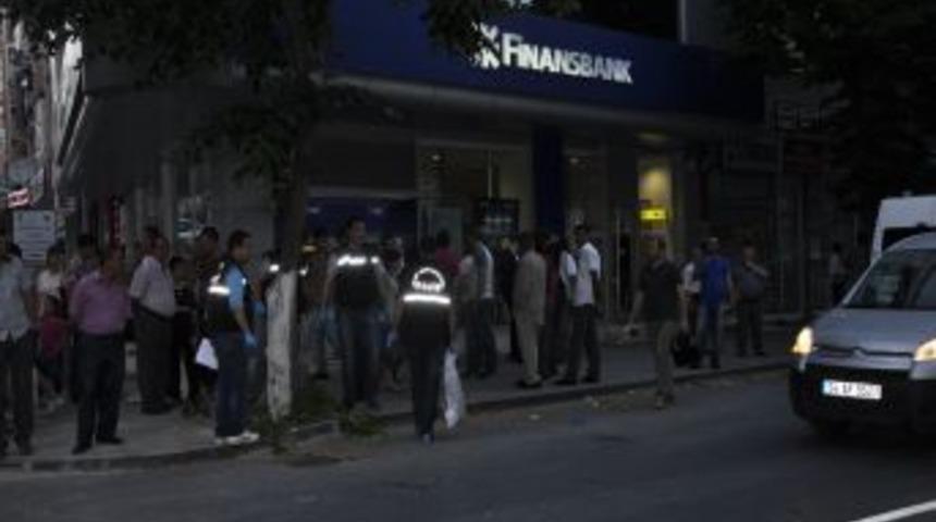 Polise silahlı saldırı: 1 ağır yaralı