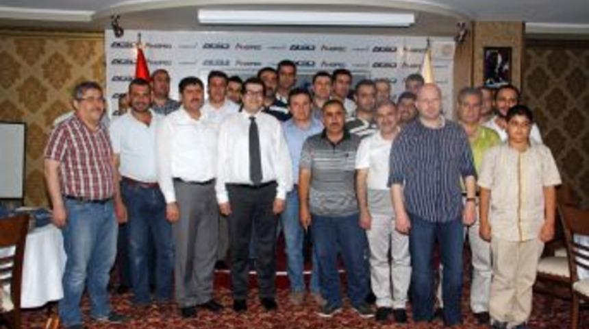 Adanalı işadamlarını Şanlıurfa&rsquo;ya davet etti