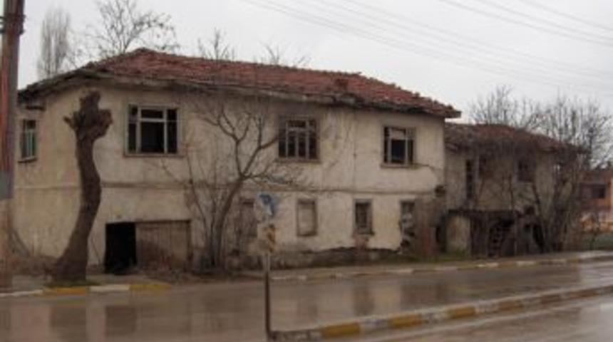 Tarihi G&uuml;rsu Değirmeni Restore Edilecek