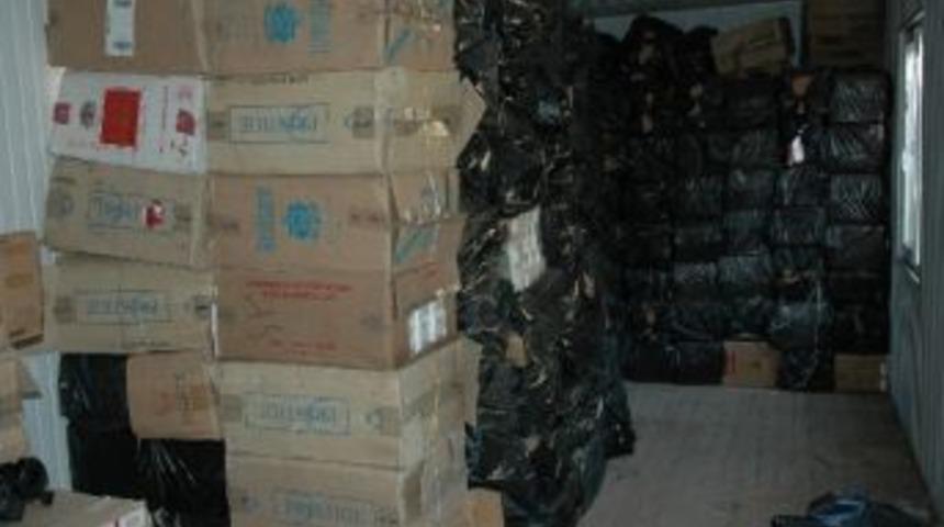 Van'da Ka&ccedil;ak Sigara Operasyonu