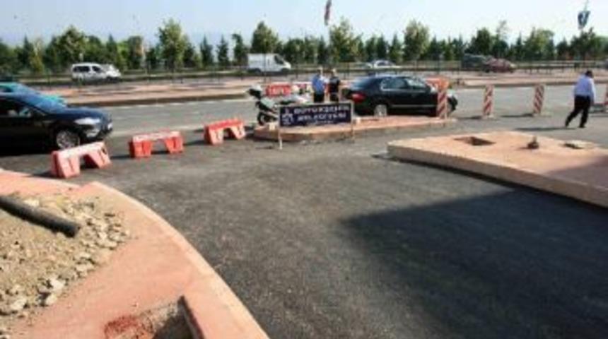 Yeni Yapılan Kavşağa Ihlamur Ağacı Dikilecek