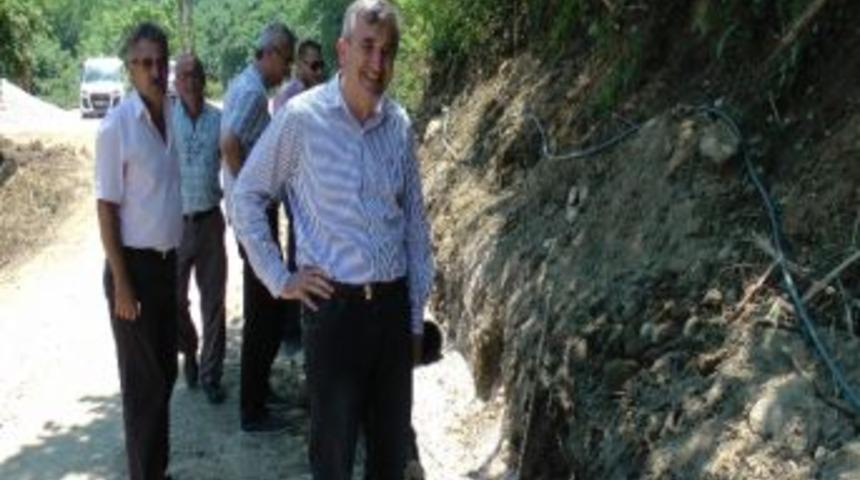 Ak&ccedil;akoca Belediye Başkanı Fikret Albayrak, Aksayan &Ccedil;alışmalar İ&ccedil;in Halktan &Ouml;z&uuml;r Diledi