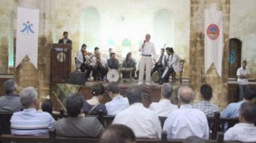 "n&uuml;kte Ve Urfa T&uuml;rk&uuml;leri" B&uuml;y&uuml;k İlgi G&ouml;rd&uuml;