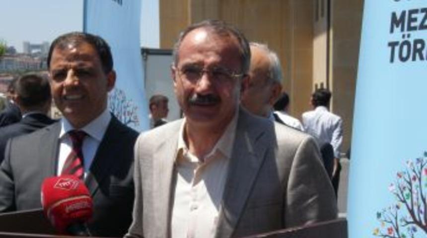 Bakan Din&ccedil;er: Eğitim S&uuml;resinin Uzayacağı Haberleri Doğru Değil