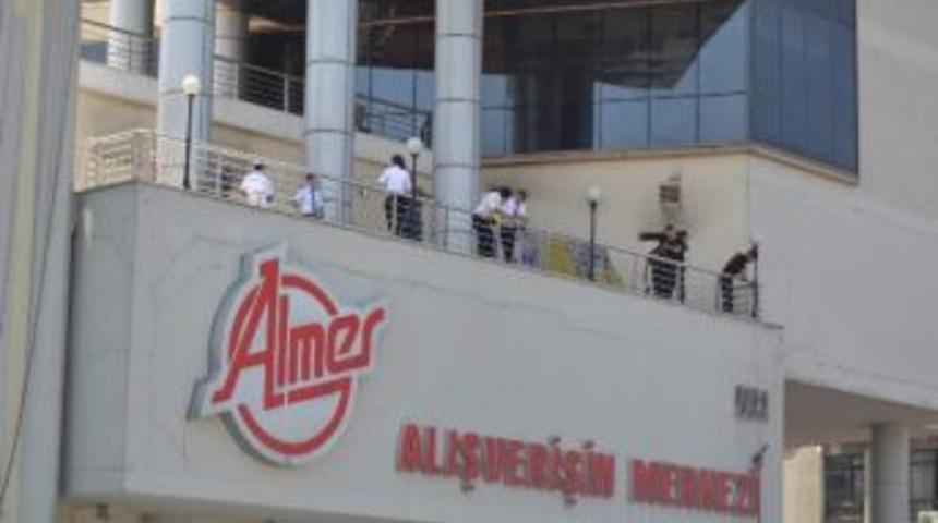 Almer&rsquo;de Korkutan Yangın