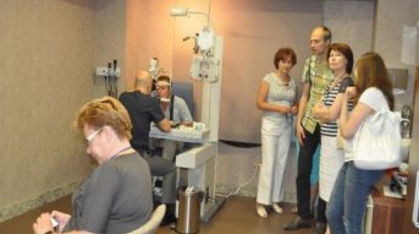 Rus Gazeteciler Antalya Hastaneleri Ziyaret Etti