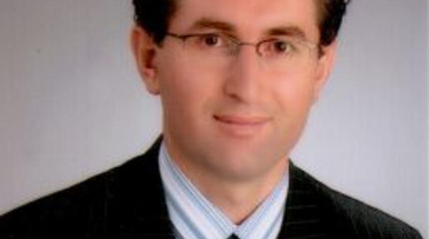 &Ouml;ğrencisini D&ouml;ven Eğitim-İş Denizli Şube Başkanı'na Yer Değiştirme Cezası